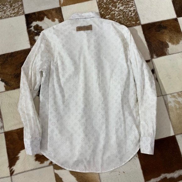Men's shirts